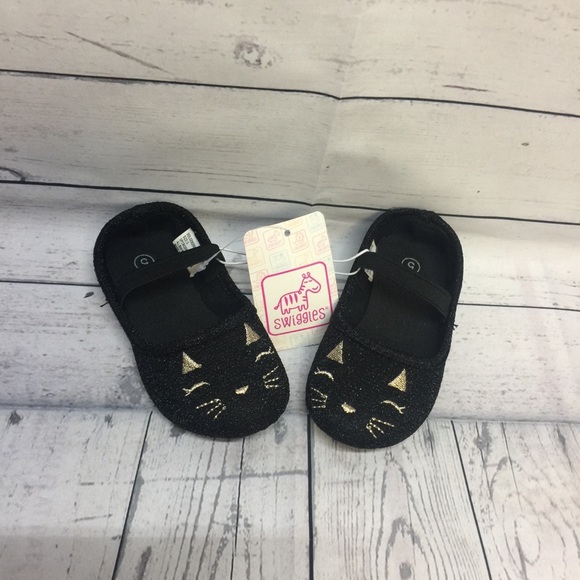 SWIGGLES Toddler Slip on Shoes NWT! - Picture 2 of 8